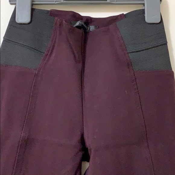 Maroon Dynamite Leggings - Picture 2 of 3